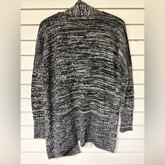 Aritzia Cashmere Talula Wool Oversized Cardigan Womens Small Angora Rabbit Hair - Picture 6 of 6